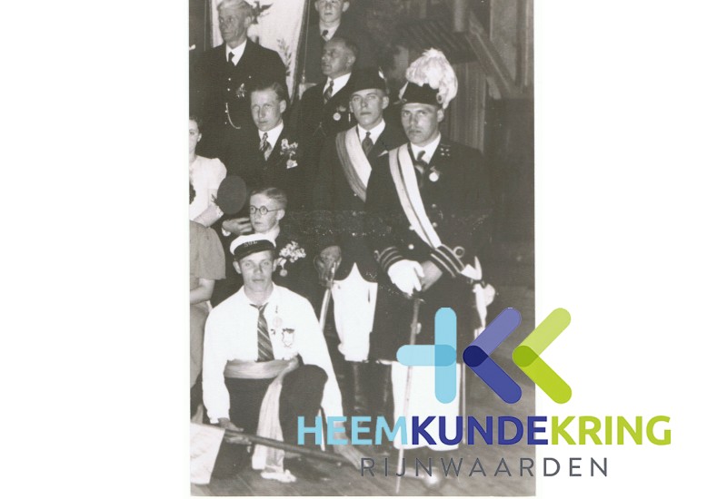 1937-0492 (2)